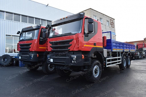 Бортовой автомобиль-контейнеровоз AMT 632944